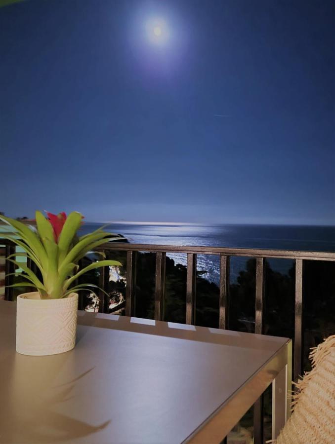 Ático de diseño sobre la Cala de las Sirenas!! Miami Platja  Exterior foto